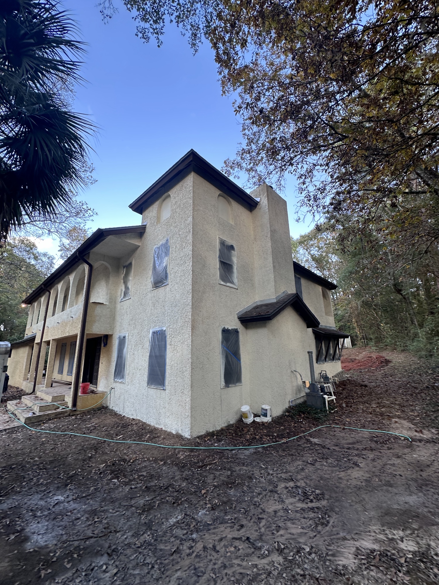 Exterior stucco repair and renovation